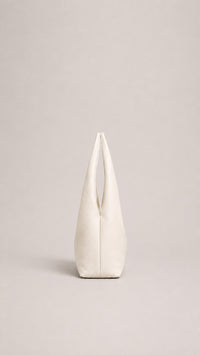 Aster Shoulder Bag